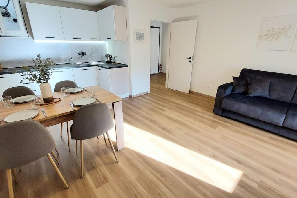 Renovated Flat Close To The Centre Meran Exterior foto