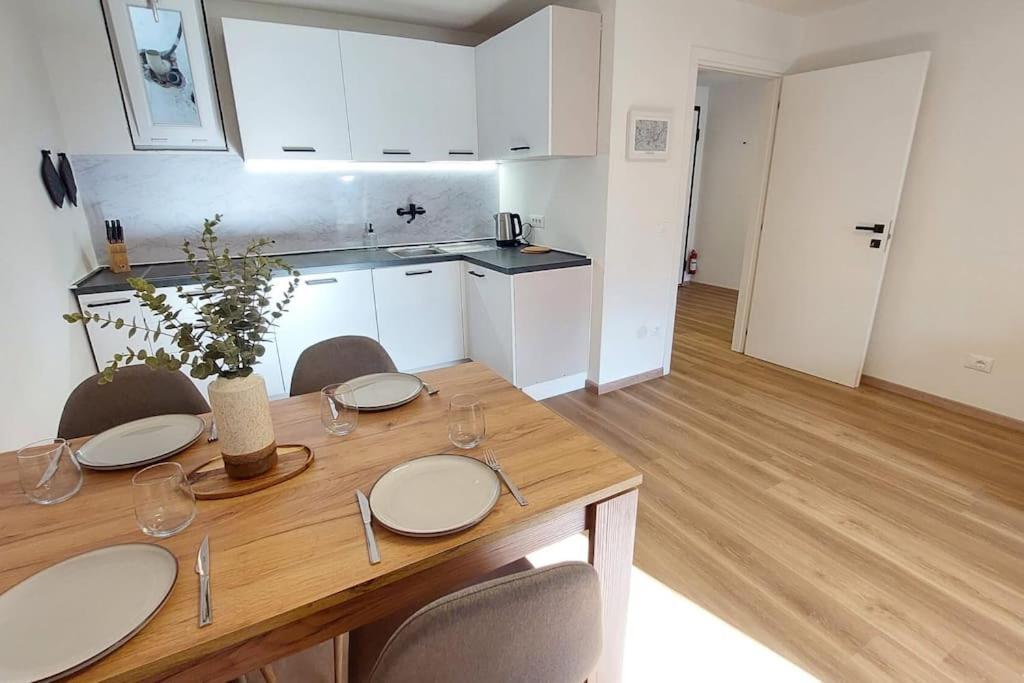 Renovated Flat Close To The Centre Meran Exterior foto